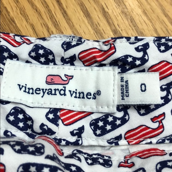 Vineyard vines America shorts! - Picture 3 of 3